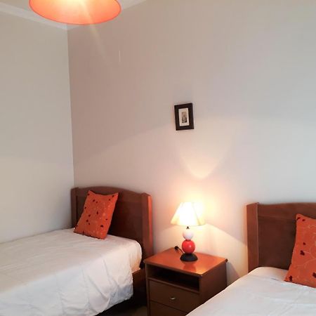 Apartamento T2 Tahíti - Terraço, Familiar, Garagem, Wifi Quarteira Exterior foto