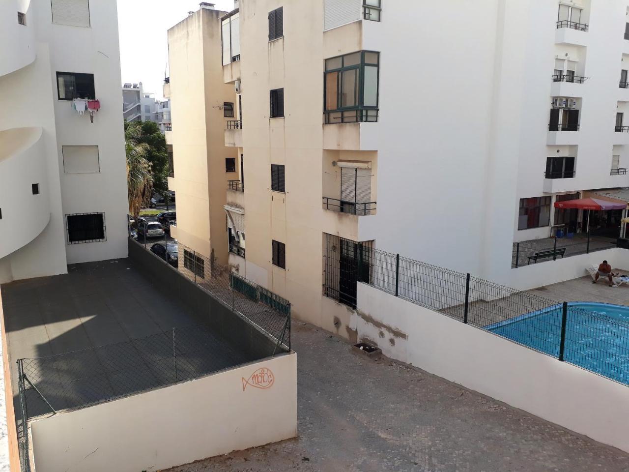 Apartamento T2 Tahíti - Terraço, Familiar, Garagem, Wifi Quarteira Exterior foto