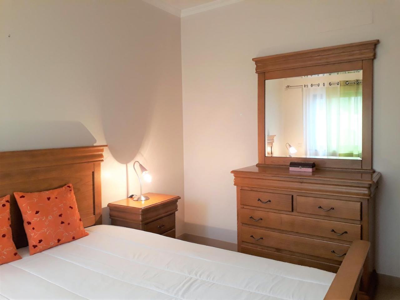 Apartamento T2 Tahíti - Terraço, Familiar, Garagem, Wifi Quarteira Exterior foto
