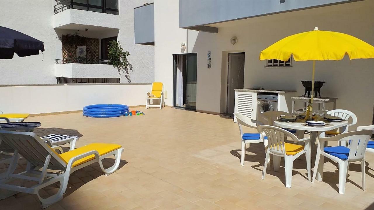 Apartamento T2 Tahíti - Terraço, Familiar, Garagem, Wifi Quarteira Exterior foto