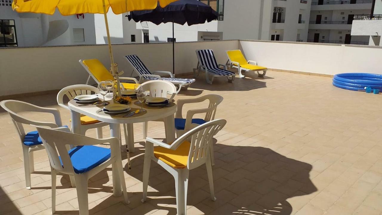 Apartamento T2 Tahíti - Terraço, Familiar, Garagem, Wifi Quarteira Exterior foto