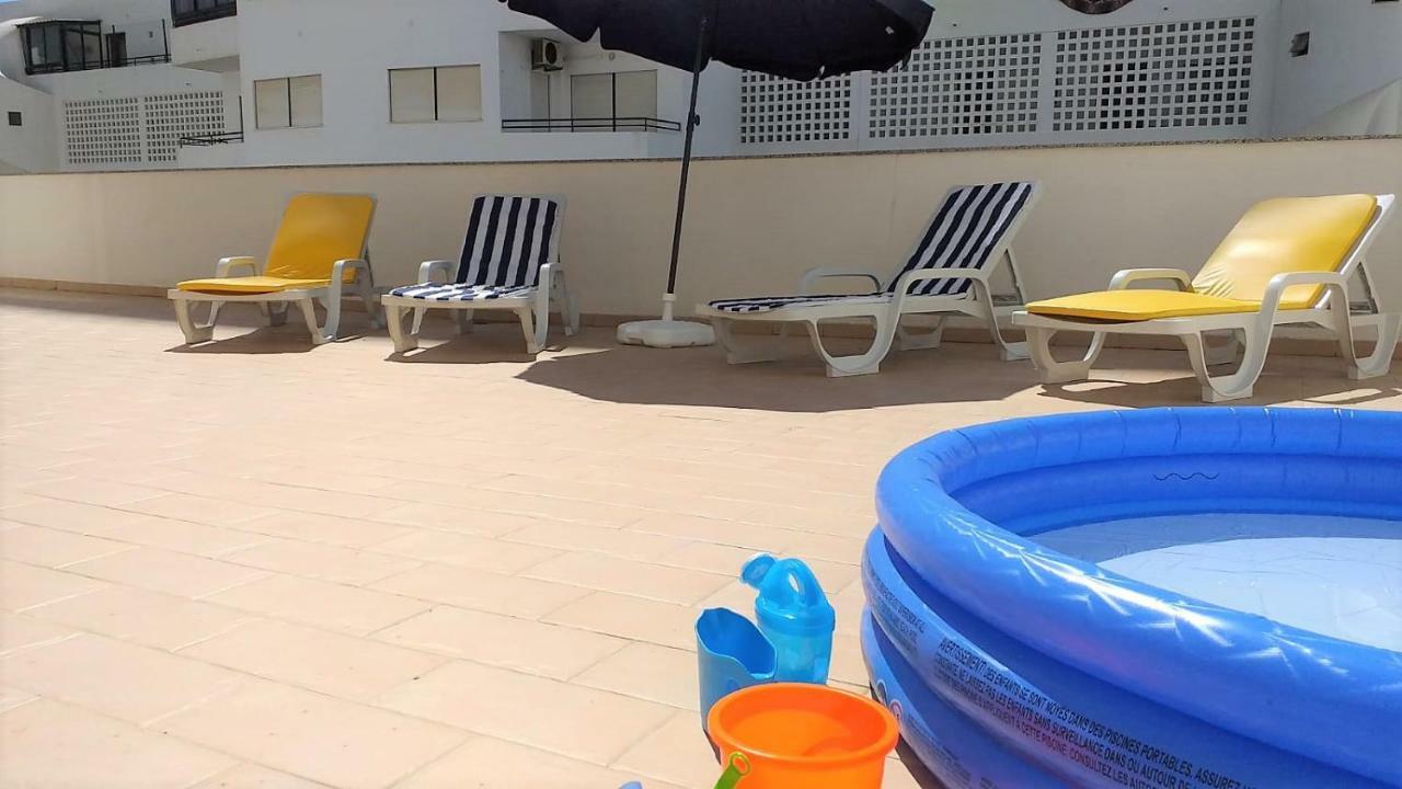 Apartamento T2 Tahíti - Terraço, Familiar, Garagem, Wifi Quarteira Exterior foto