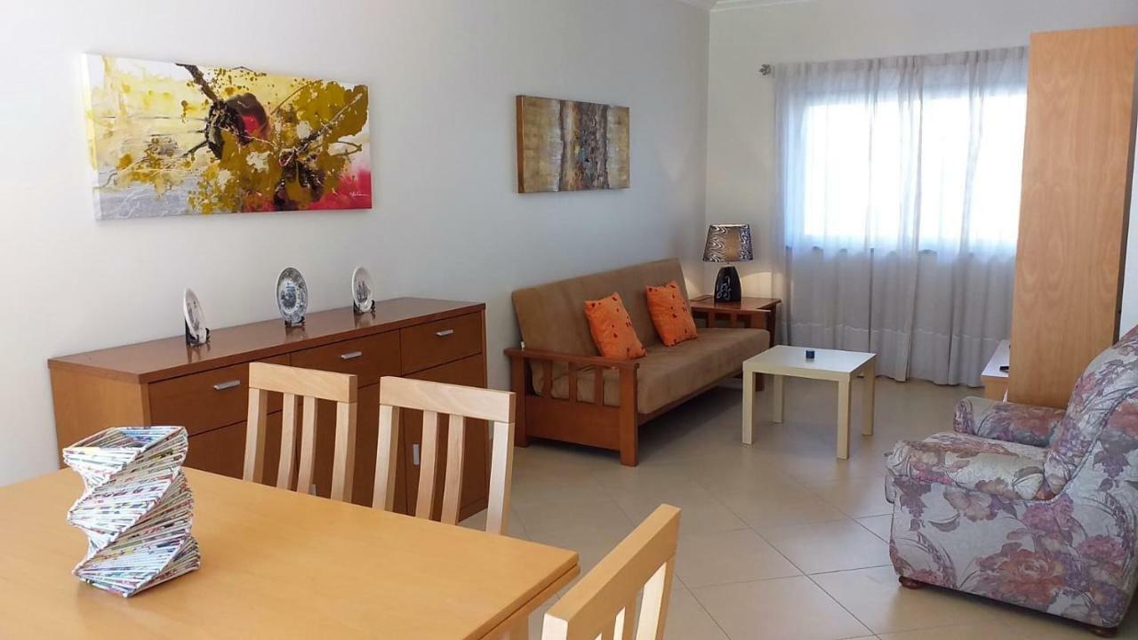 Apartamento T2 Tahíti - Terraço, Familiar, Garagem, Wifi Quarteira Exterior foto